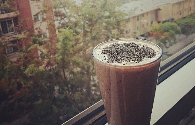 jahodové smoothie s chia semínky