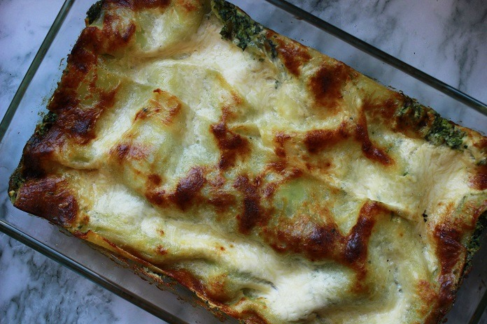 špenátové lasagne se sójovou smetanou a ricottou