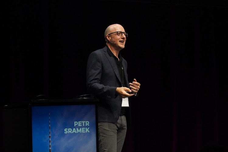 Doba, kdy budeme moci prodloužit zdravý život o desítky let, je za rohem, tvrdí Petr Šrámek, zakladatel projektu Healthy Longevity Café